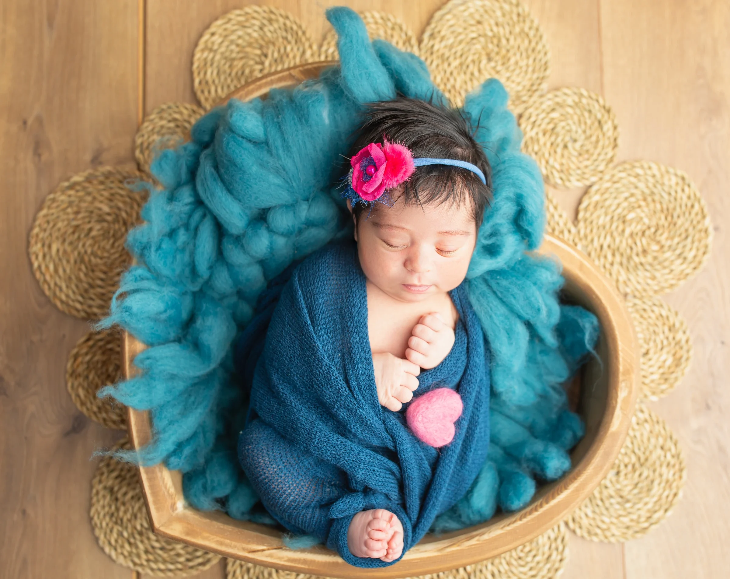 New Borns portrait 13 by Marjan Allameh
