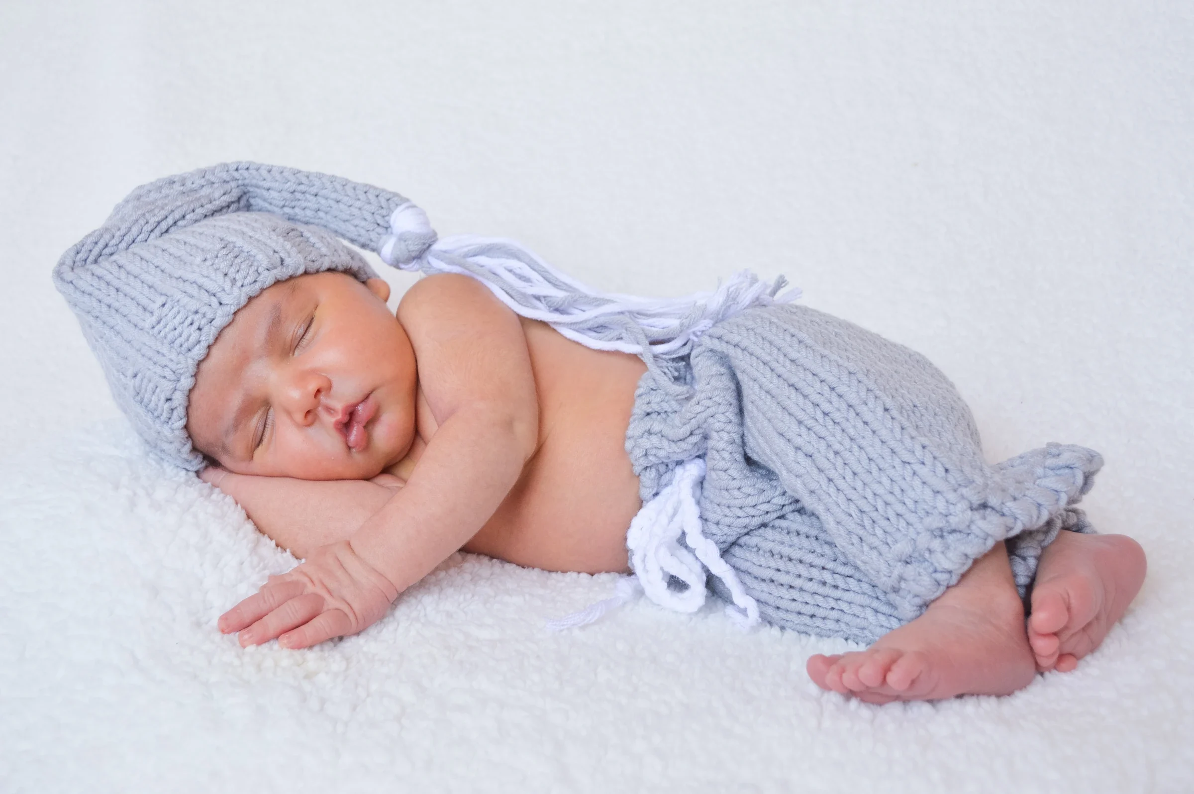 New Borns portrait 21 by Marjan Allameh